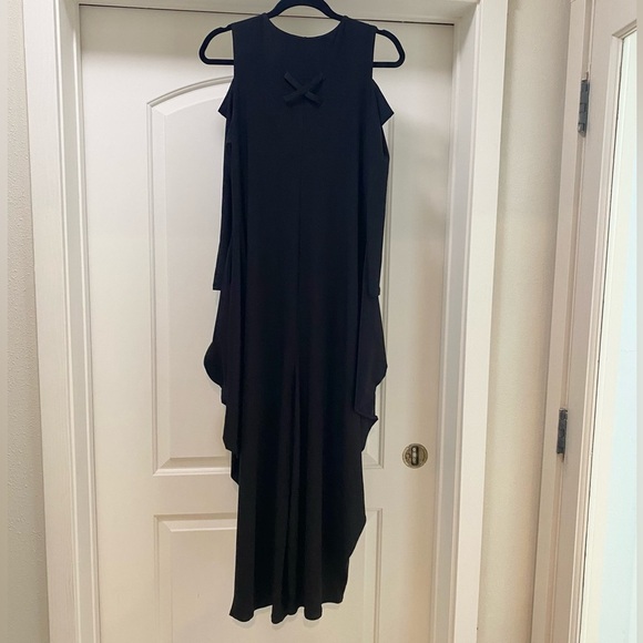 IC Collection by Connie K Zip Up Cold Shoulder Jumpsuit Size Medium EUC - Picture 3 of 3